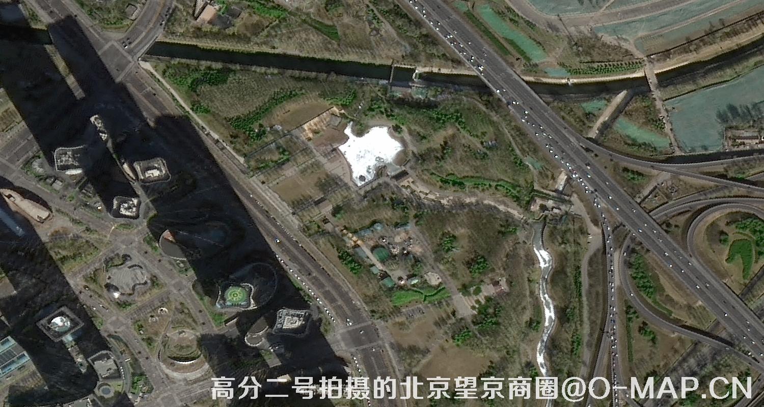 高分二号卫星拍摄的北京市望京商圈