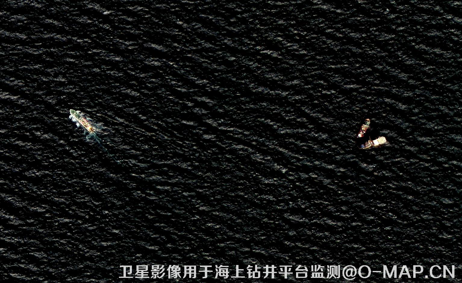 0.8米分辨率高分二号卫星影像用于海上石油钻井平台监测