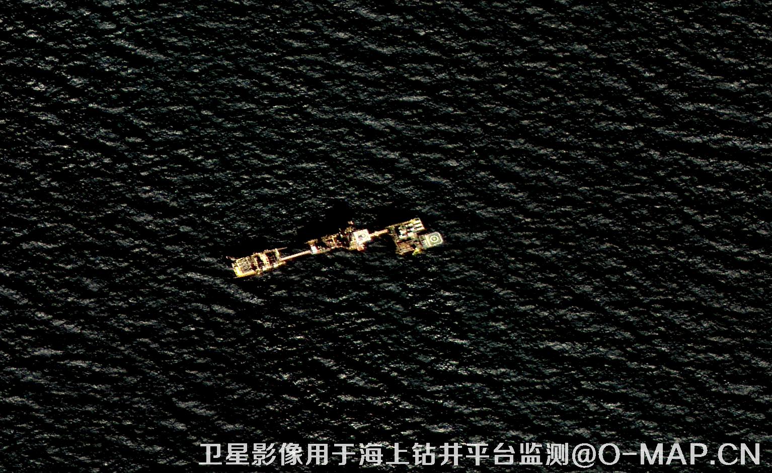 0.8米分辨率高分二号卫星影像用于海上石油钻井平台监测