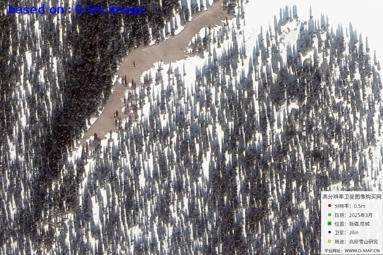 新疆塔城雪山2025年0.5米吉林一号卫星图像