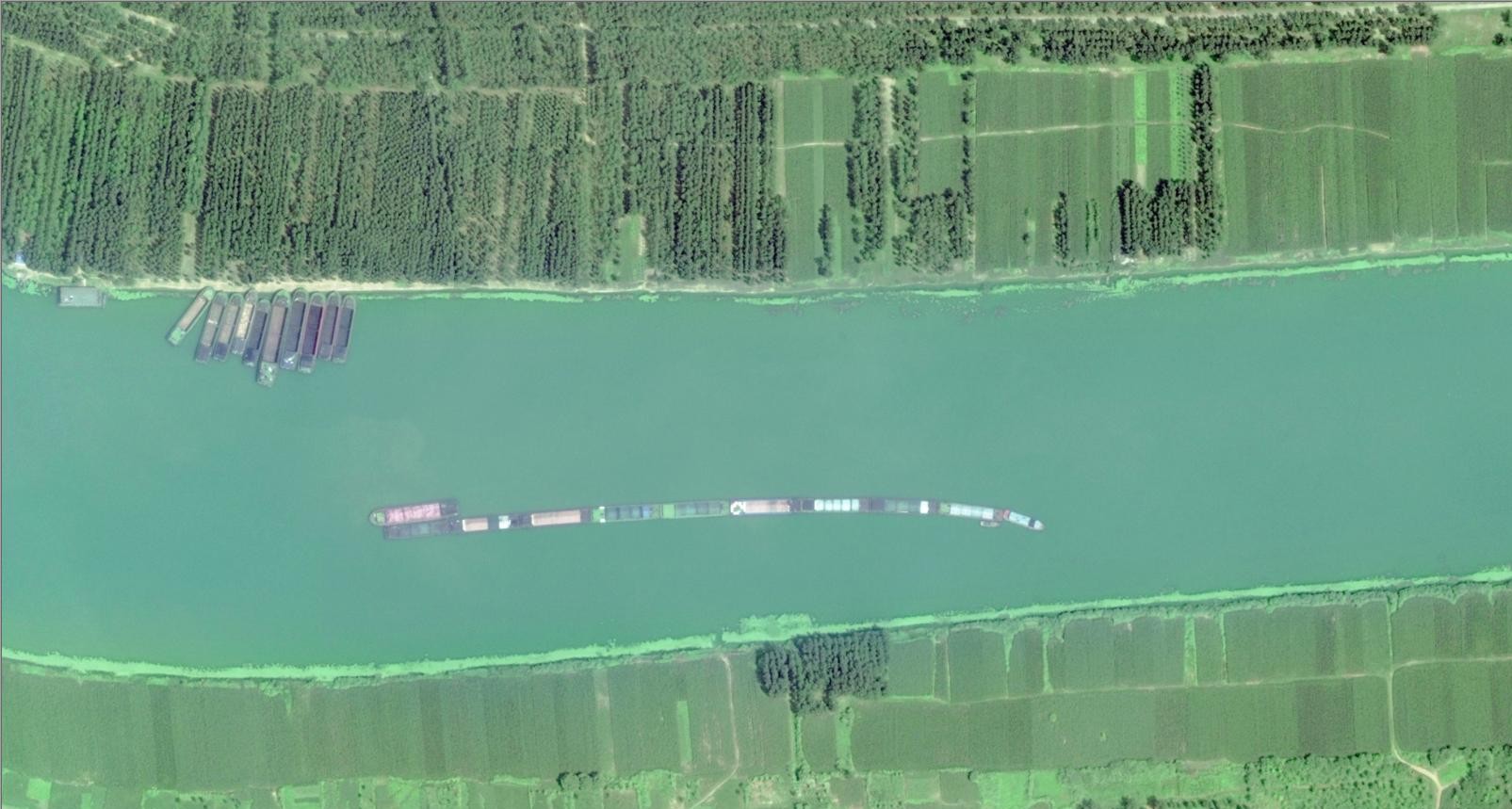 微山湖运河卫星图
