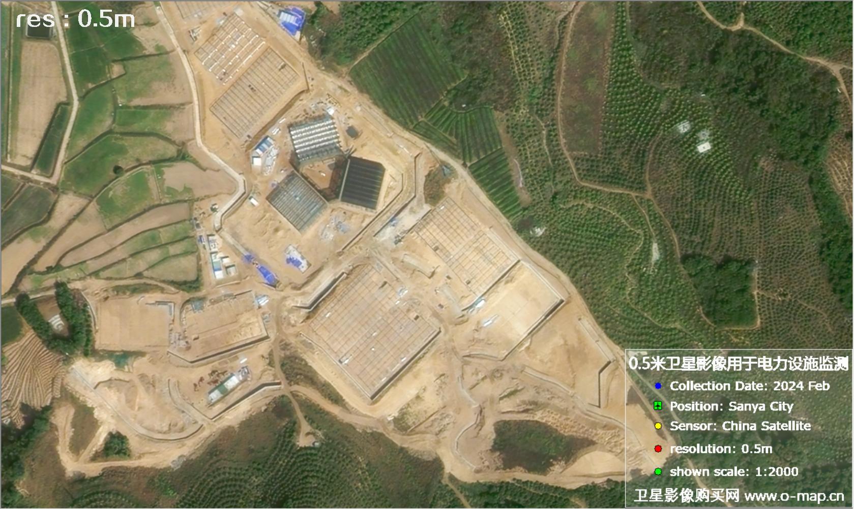 0.5米分辨率卫星在三亚市拍摄的电塔、变电站和太阳能发电站
