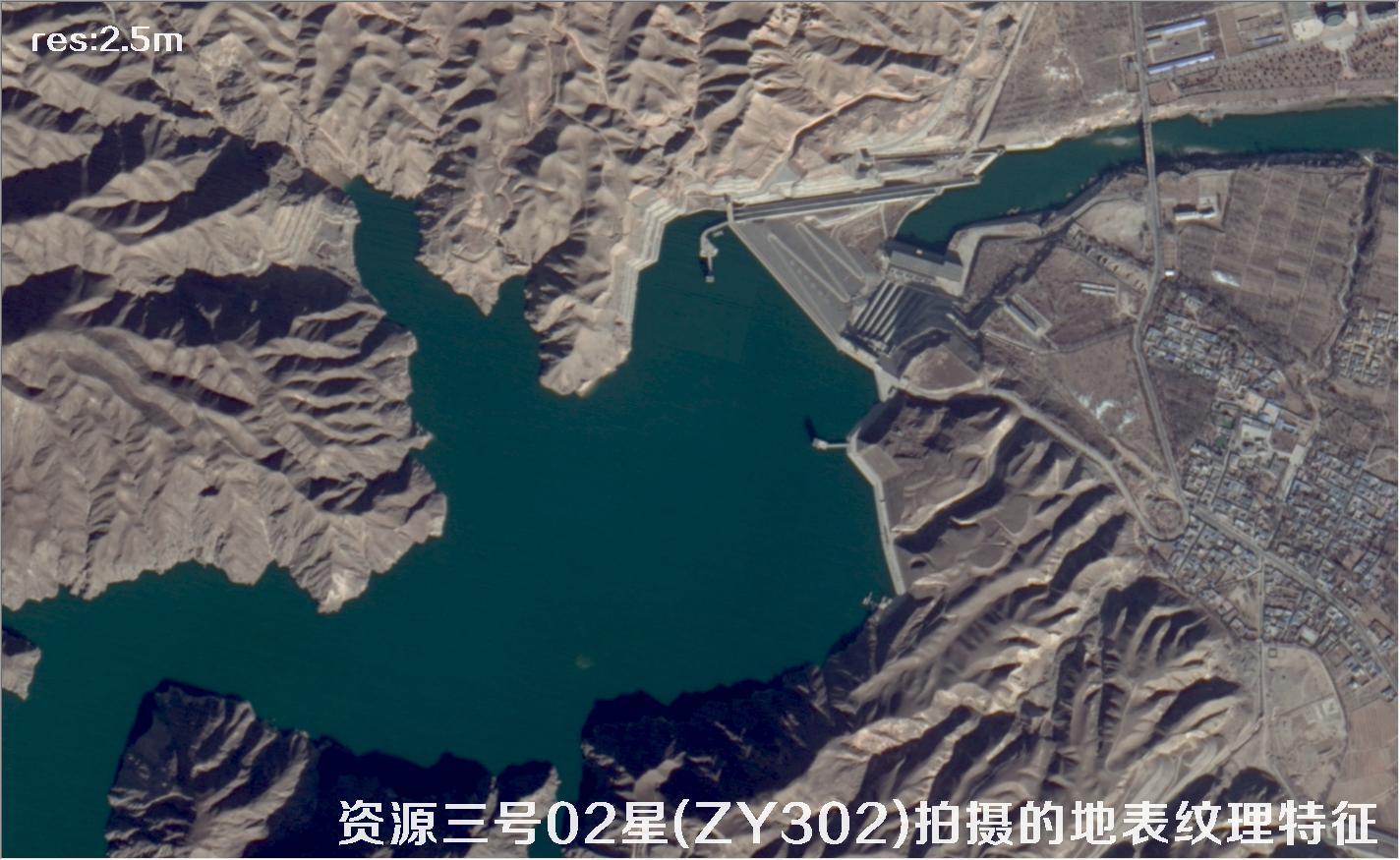 资源三号卫星拍摄的地表纹理特征能更好的表达地形特征